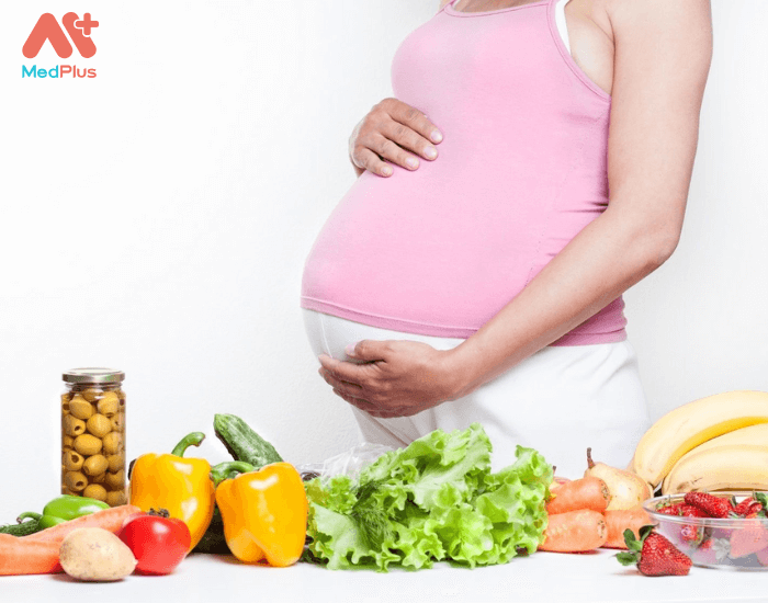 Chế độ dinh dưỡng hợp lý giúp mẹ có một sức khỏe tốt, thai nhi an toàn.