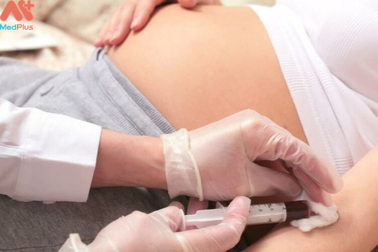 Các biến chứng thai kỳ nguy hiểm thường gặp ở giai đoạn giữa