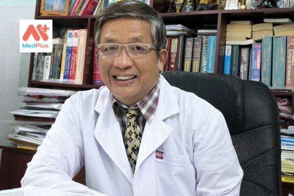 Bác sĩ Nguyễn Thi Hùng chuyên khoa thần kinh có tiếng tại Tp.HCM