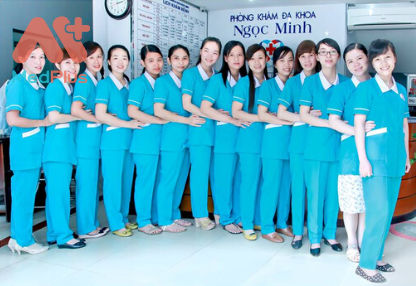 Đội ngũ y tá tại phòng khám