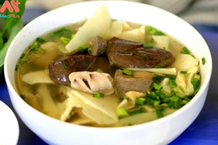 Một số món ăn chế biến từ măng tươi cho bà bầu