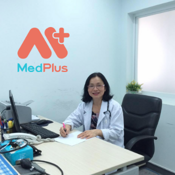 Bác sĩ Lan hiện đang điều hành phòng khám tầm soát dị tật thai nhi hàng đầu Tân Phú