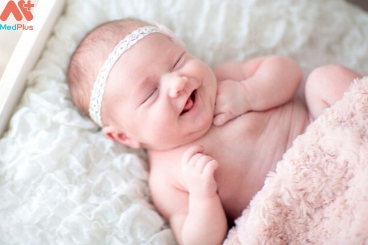 5 điều mẹ cần tránh trong cách chăm sóc cho trẻ sơ sinh 3 tháng tuổi