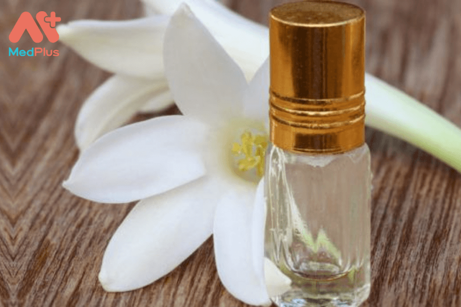 Lợi ích của tinh dầu hoa huệ