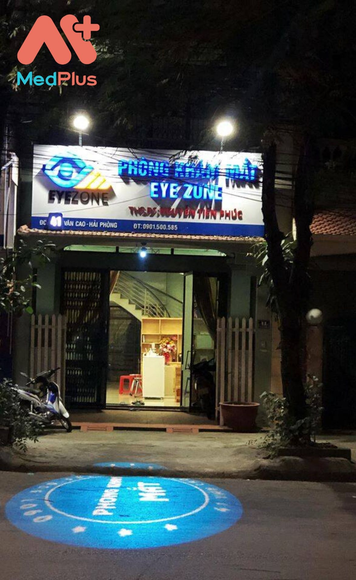 Phòng khám mắt Eyezone