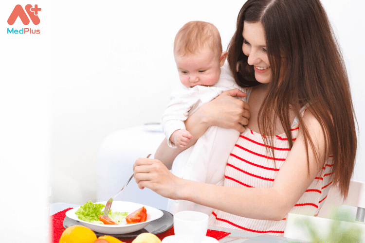 Phụ nữ sau sinh thường nên ăn hoa quả gì giúp tăng cường năng lượng, phục hồi thể lực và giảm cân