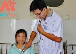 Bác sĩ Nguyễn Thế Toàn chuyên khoa da liễu 127 Bác sĩ Nguyễn Thế Toàn