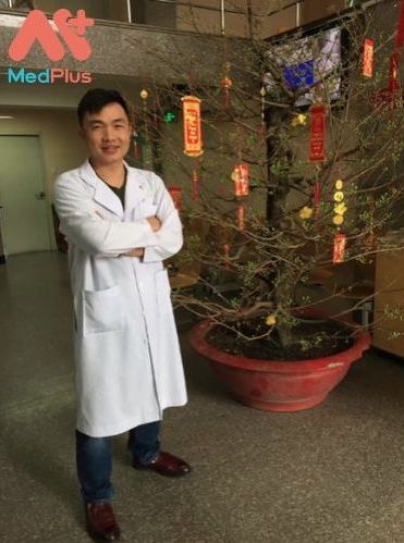 Bác sĩ Nguyễn Đức Long chuyên khoa Tai mũi họng quận Tân Phú