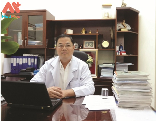 GS.TS.BS. Trần Anh Tuấn hiện là Giám đốc Bệnh viện Mắt TP.HCM