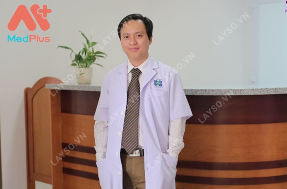 Bác sĩ Nguyễn Hồng Phúc chuyên khoa ung bướu