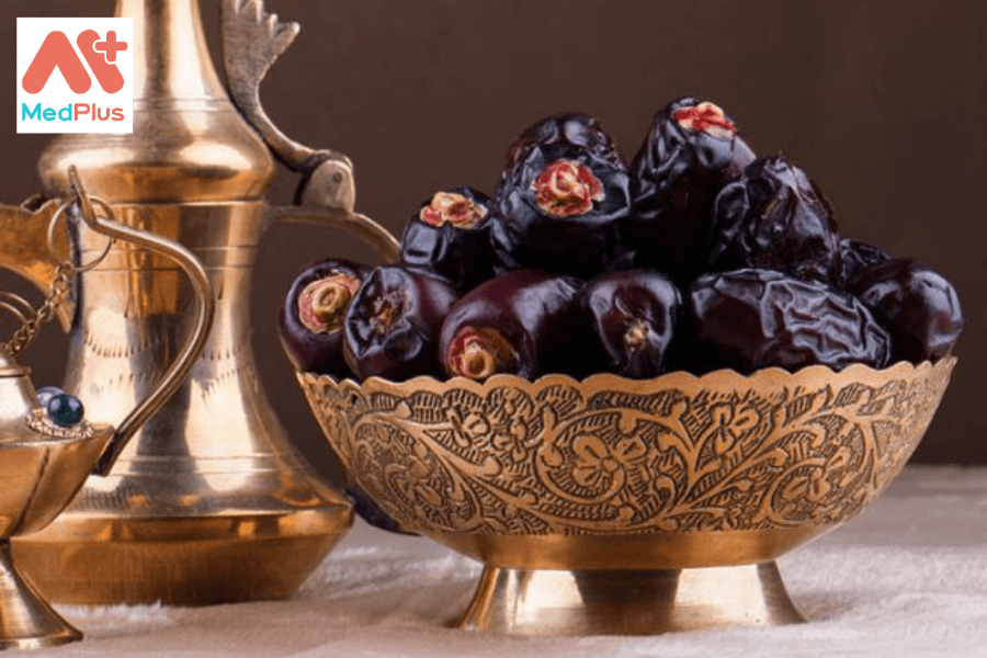 Lợi ích của chà là đen