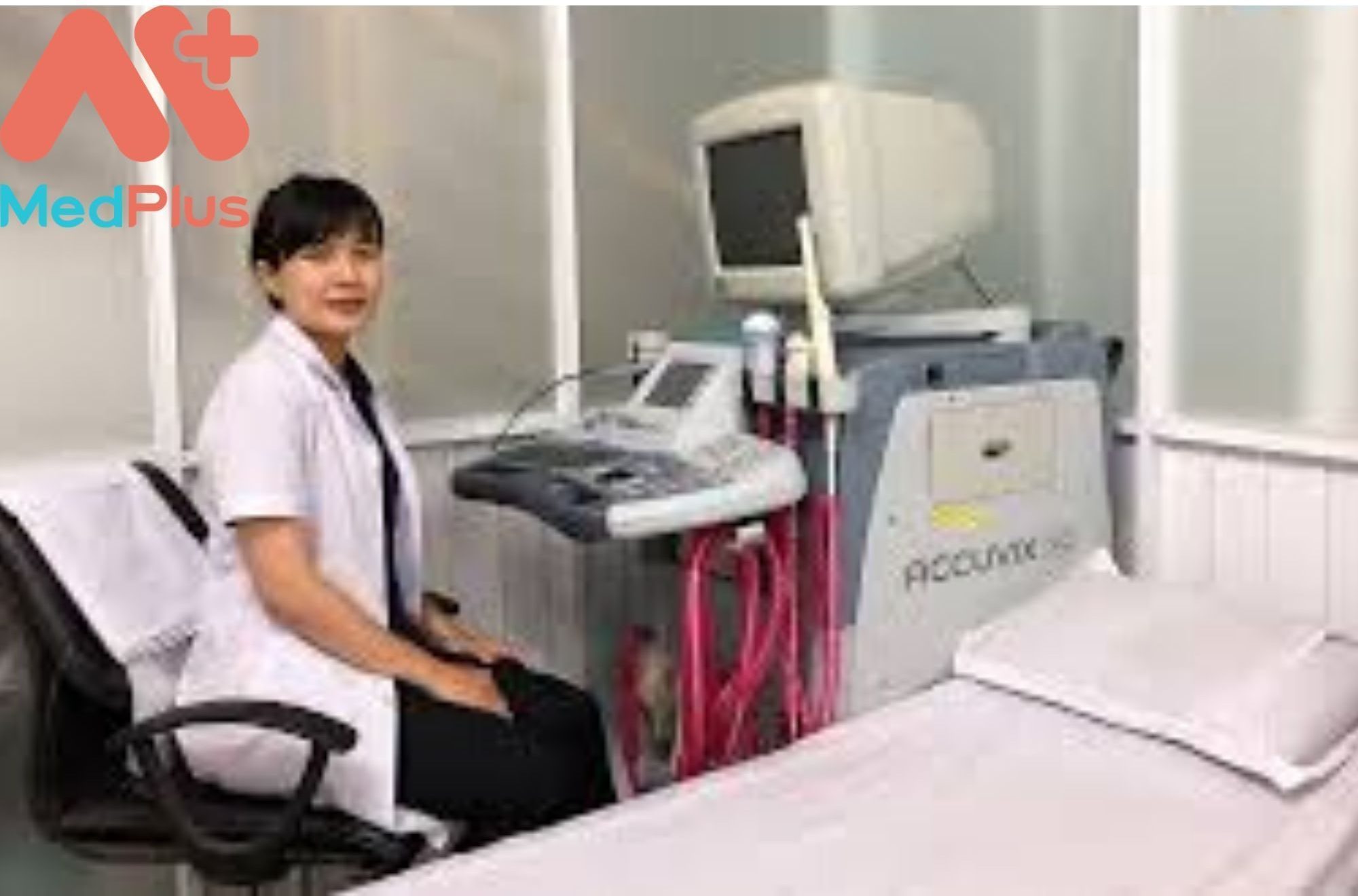 Bác sĩ sản phụ khoa Huỳnh Thị Thanh Giang được biết đến là một trong những bác sĩ chuyên khoa sản giỏi tại bệnh viện 175, quận Gò Vấp.