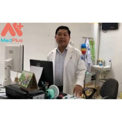 Bác sĩ Lê Thanh Sơn có nhiều năm kinh nghiệm trong nghề