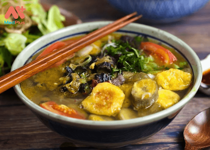 Canh hoa chuối nấu sườn non