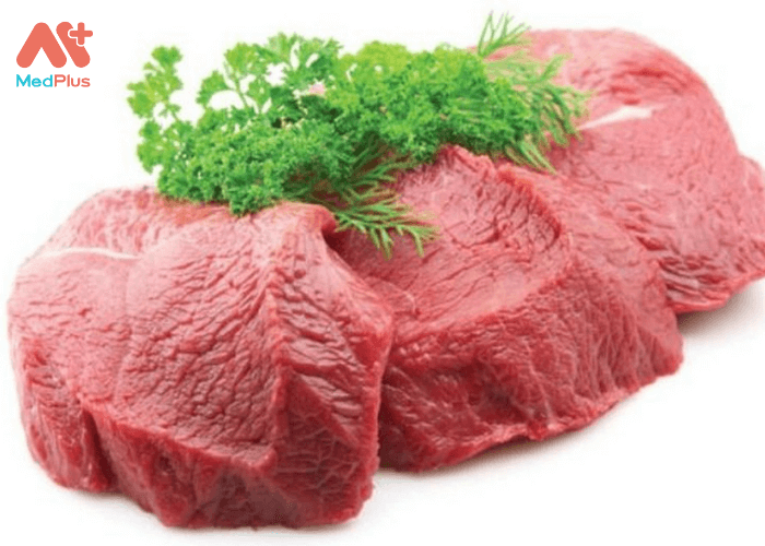 Theo Đông y, thịt trâu có tính mát, vị ngọt, không độc, có tác dụng bổ tỳ, ích khí huyết, cường gân cốt.