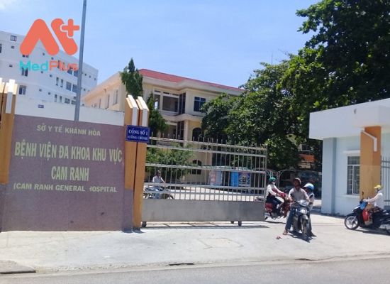 Bảng giá khám của Bệnh viện Đa khoa khu vực Cam Ranh được nhiều bệnh nhân đánh giá tích cực