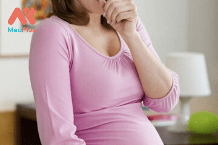 cách trị đau họng an toàn cho mẹ bầu