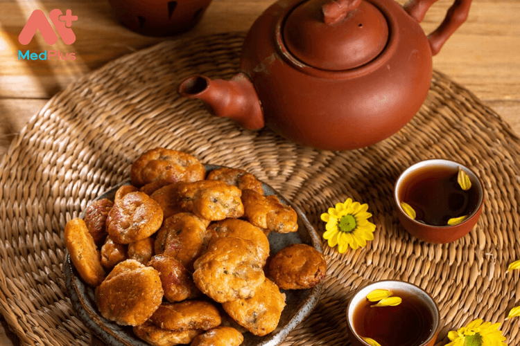 Bà bầu ăn bánh chả được không?