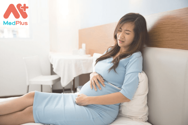 Vậy bà bầu bị đau bụng phải làm sao? Những nguyên nhân và cách trị đau bụng an toàn cho mẹ bầu là gì?