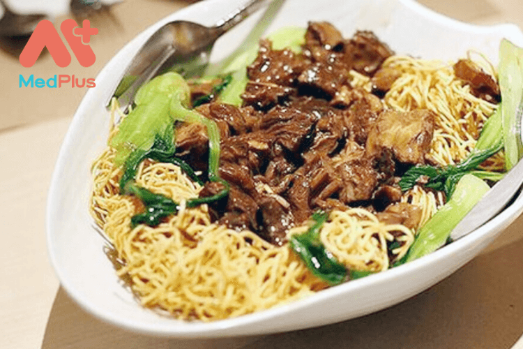 Cách làm mì xào bò thơm ngon, hấp dẫn