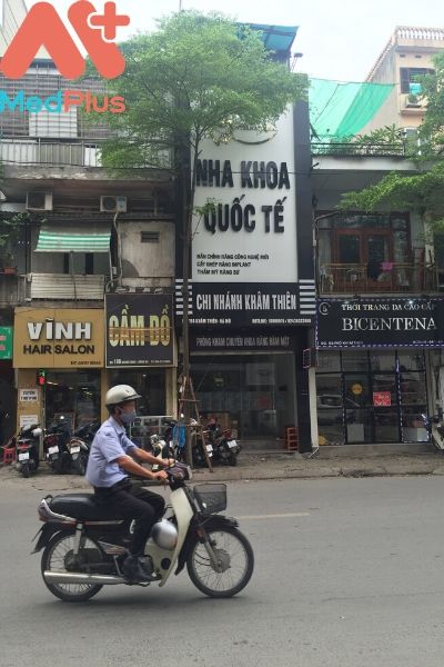 phòm khám nha khoa quốc tế của BS Hiển