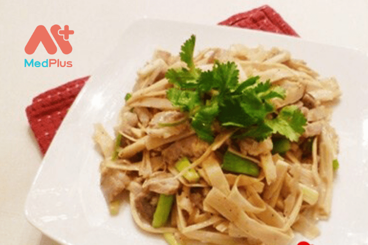 Cách làm thịt heo xào măng