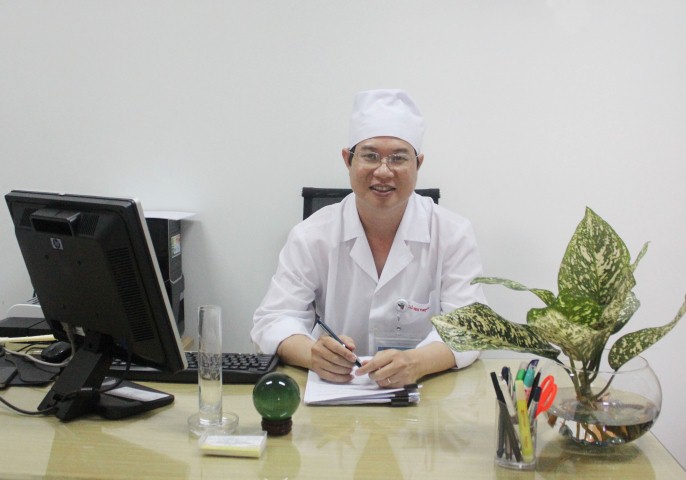 Phó giám đốc Lê Huy Thạch