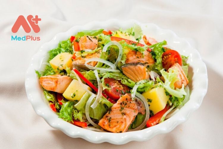 Mẹo làm salad cá hồi thơm ngon bổ dưỡng theo công thức chuyên gia