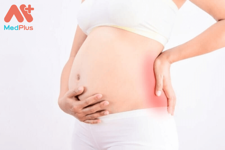 Bị đau xương sườn khi mang thai phải làm sao? Có nguy hiểm không?