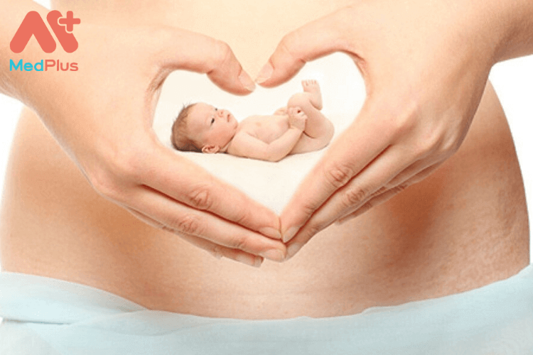 Mang thai bị khô họng có ảnh hưởng đến thai nhi không?