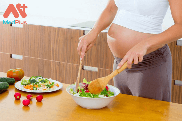 chế độ dinh dưỡng cho phụ nữ mang thai