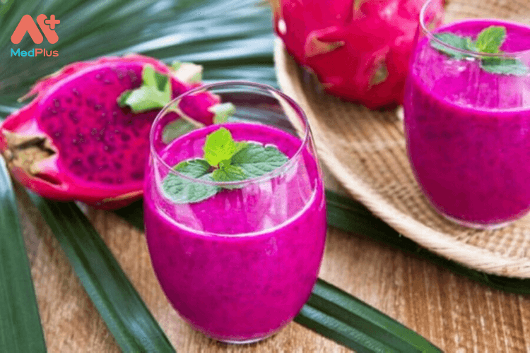 Bà bầu uống sinh tố thanh long có rất nhiều công dụng