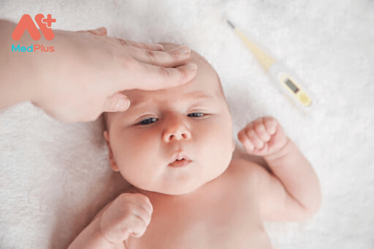 Những biểu hiện khi trẻ sơ sinh bị sốt xuất huyết
