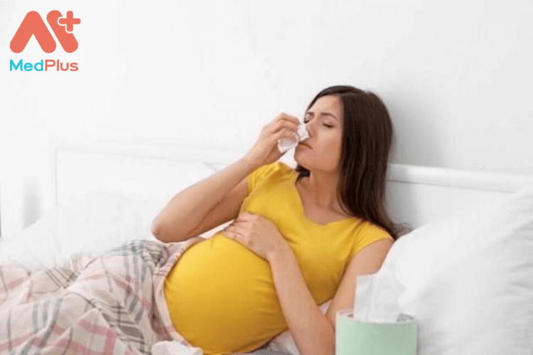 Cách điều trị sốt xuất huyết cho phụ nữ có thai