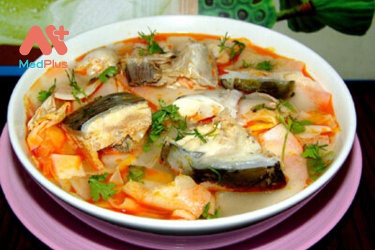 Món canh chua cá biển thơm ngon, bổ dưỡng