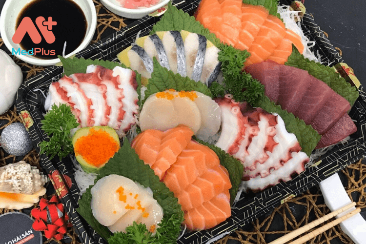 Món sashimi bạch tuộc