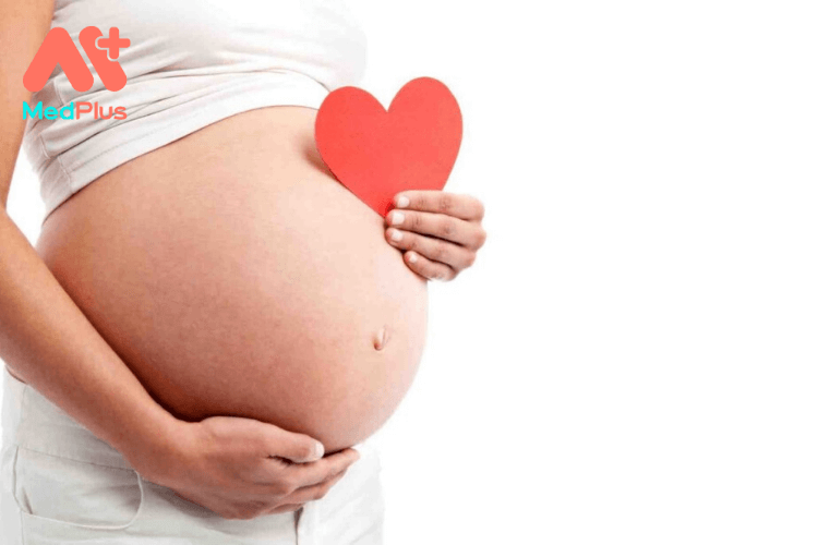 Sinh tố hạt điều giúp ngăn ngừa dị tật thai nhi