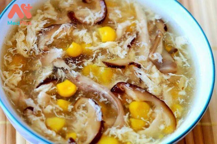 Cách làm món súp gà nấm hương thơm