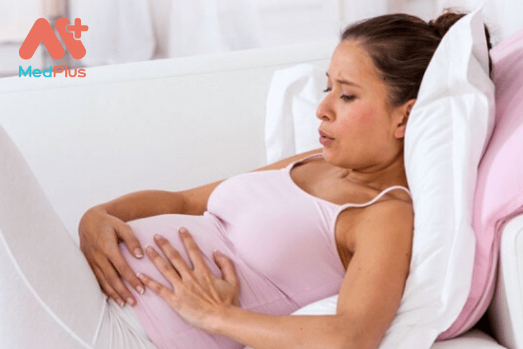 Bị giảm tiểu cầu khi mang thai phải làm thế nào