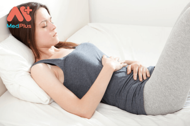 Bị tiểu buốt khi mang thai phải làm gì