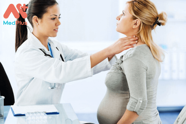 Bà bầu bị nóng rát cổ họng phải làm sao? Có ảnh hưởng tới thai nhi không? 131 Cách điều trị nóng rát cổ họng cho mẹ bầu