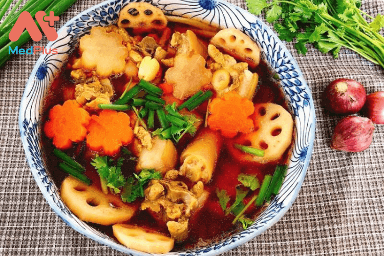 Canh củ sen sò điệp giải nhiệt cơ thể