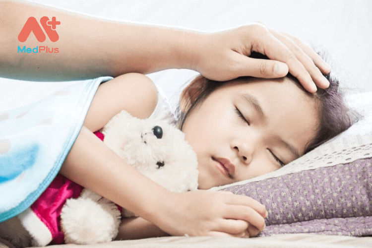 Chăm sóc và điều trị cho trẻ bị suy giảm miễn dịch