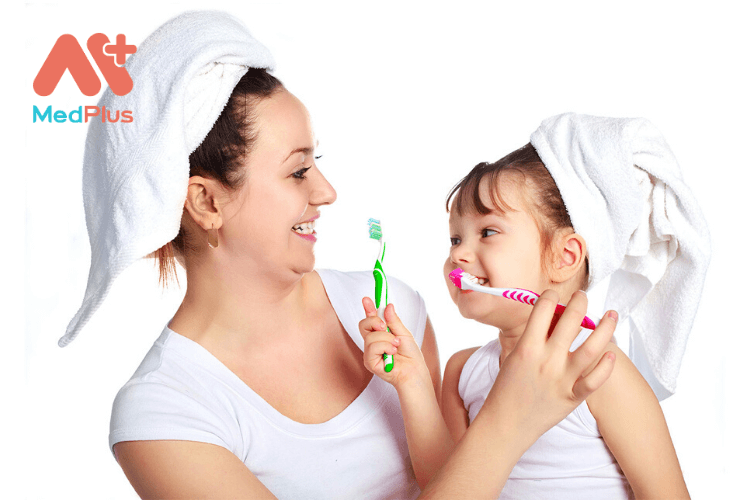Những cách giúp đề phòng trẻ nhỏ bị sâu răng