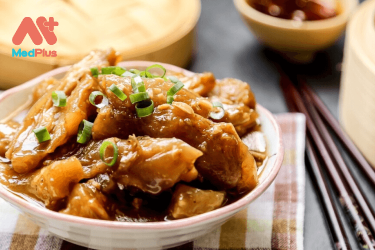 Gân bò kho tộ