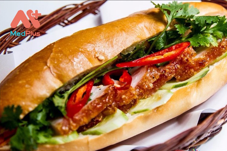 Cách làm bánh mì heo quay