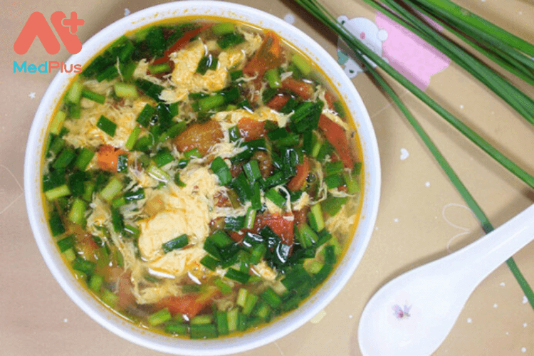 Canh hẹ nấu trứng