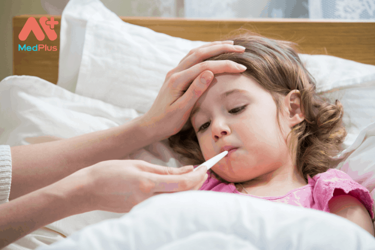 Trẻ bị viêm họng hạt có sao không? - Những điều bố mẹ cần lưu ý 131 Biểu hiện trẻ bị viêm họng hạt