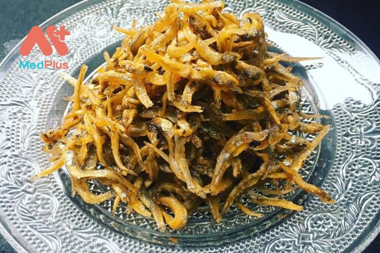 Học cách nấu món khô cá cơm sốt bơ tỏi ai ăn cũng mê
