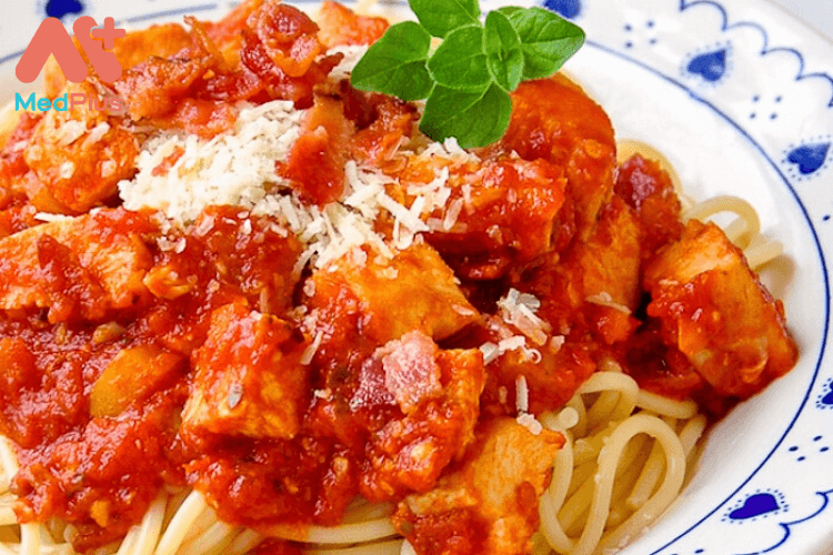 Lưu ý khi ăn pasta gà sốt cà chua để đảm bảo sức khỏe